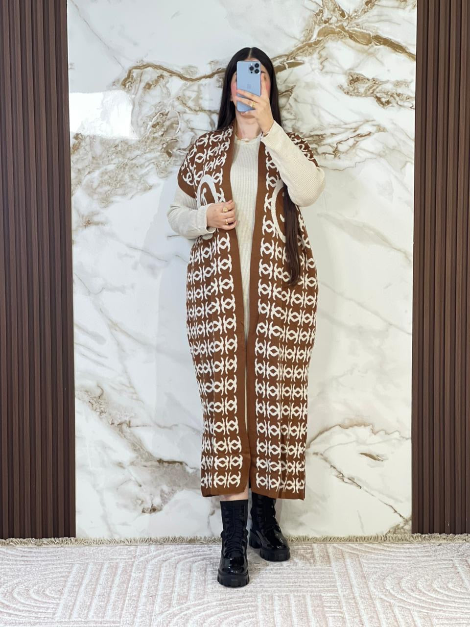 Ensemble Chanel 2 Pièces – Confort & Élégance